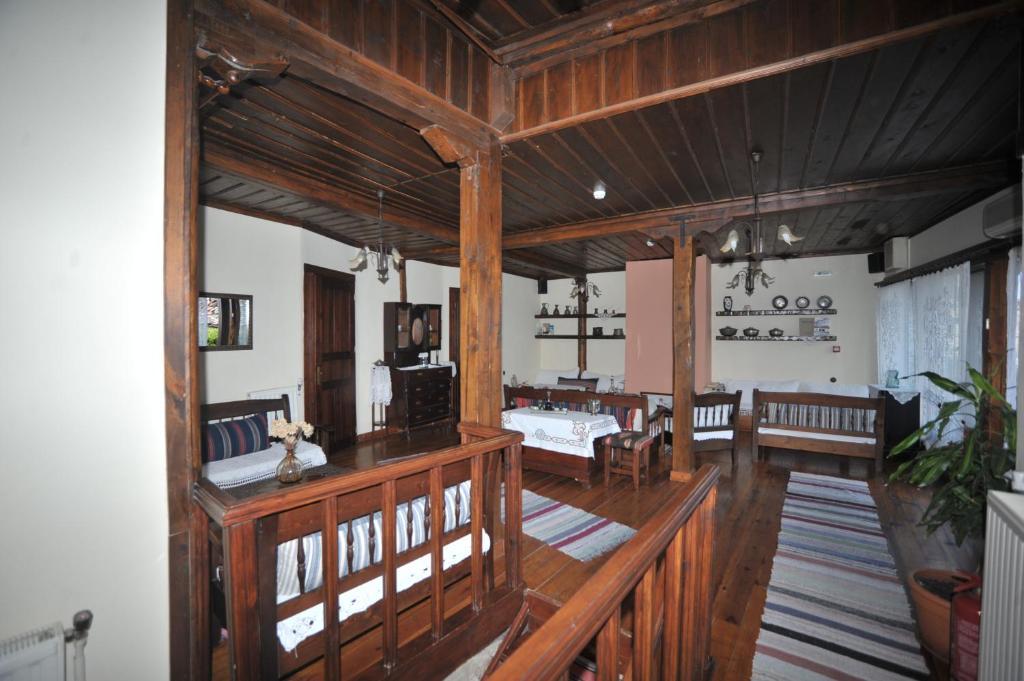 Varosi Guesthouse 에데사 외부 사진