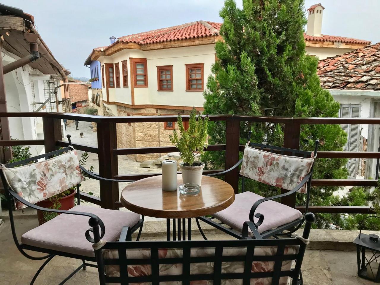 Varosi Guesthouse 에데사 외부 사진